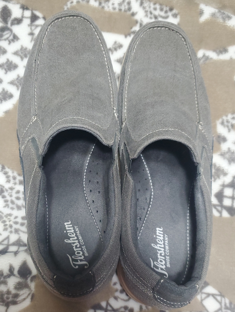 Men's Gray Slip-On Canvas Leather Upper Shoes Sz. 11W